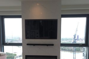 polished-plaster-media-unit-canary-wharf-london